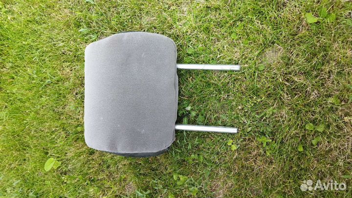 Подголовник задний для мазды 3