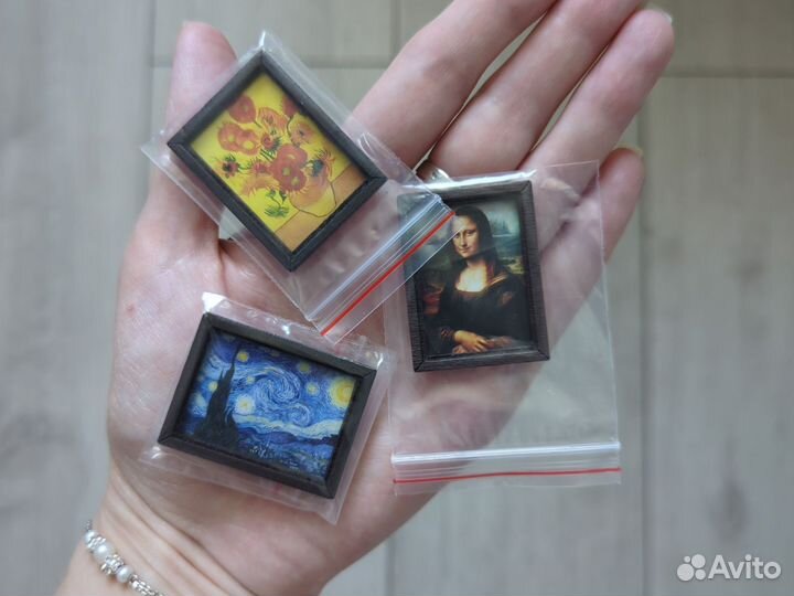 Набор миниатюрных картин новый