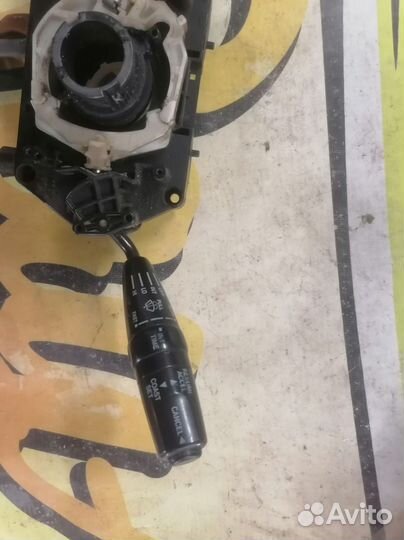 Блок подрулевых переключателей Suzuki Escudo