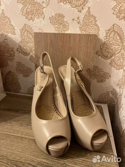 Босоножки 36 размер