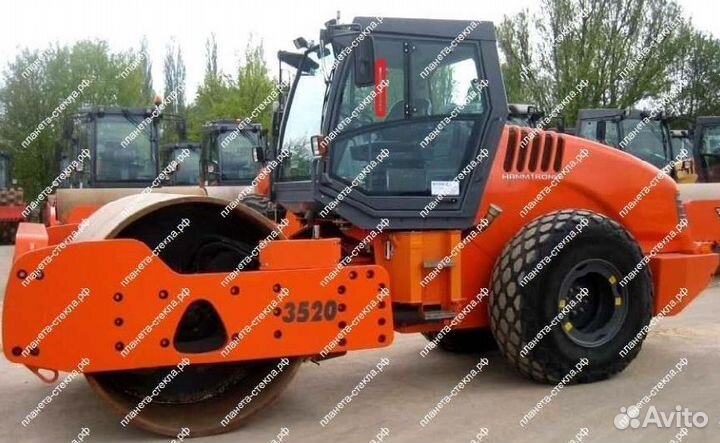 Стекло для катка Hamm 3416 HT/3520/3520 HT