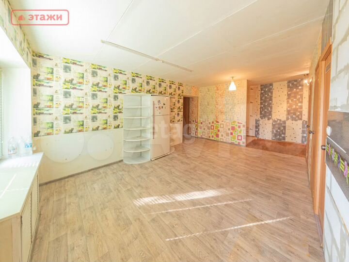 3-к. квартира, 79 м², 2/5 эт.