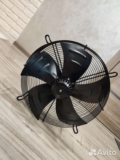Вентилятор вытяжной промышленный новый