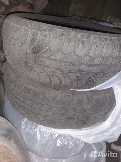 Semperit Master-Grip 2 215/65 R16