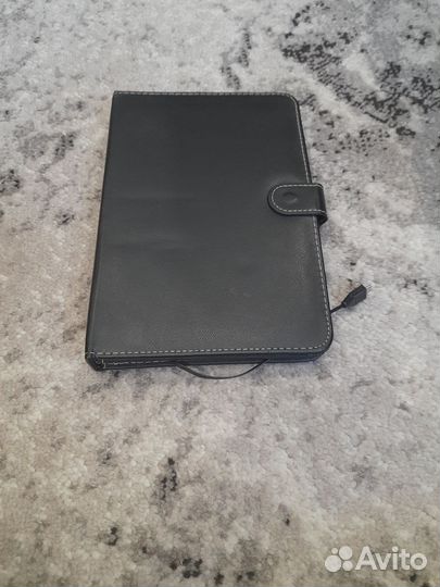 Чехол с клавиатурой для планшета