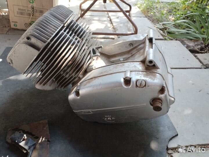 Запчасти на мотоцикл Ява