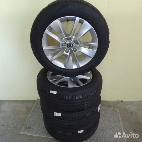 Новые оригинальные колеса в сборе R17