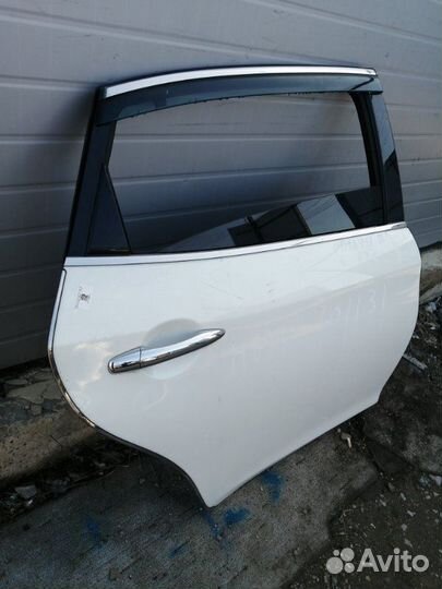 Дверь задняя правая Infiniti M35 Y51
