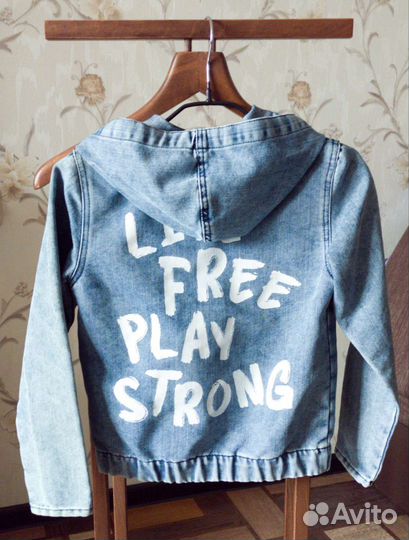 Джинсовая куртка