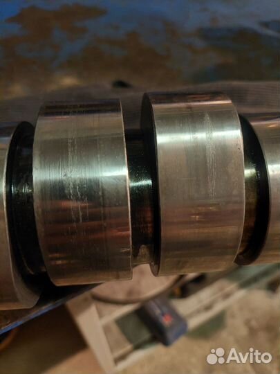 Распредвал volvo d12