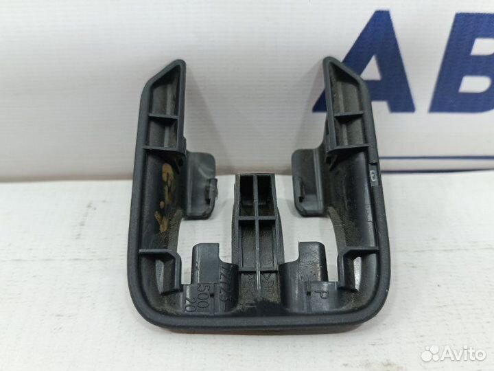 Накладка салазок сиденья Lexus Es 7 2018