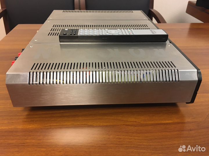 Усилитель Roksan Caspian M2 Integrated Amplifier
