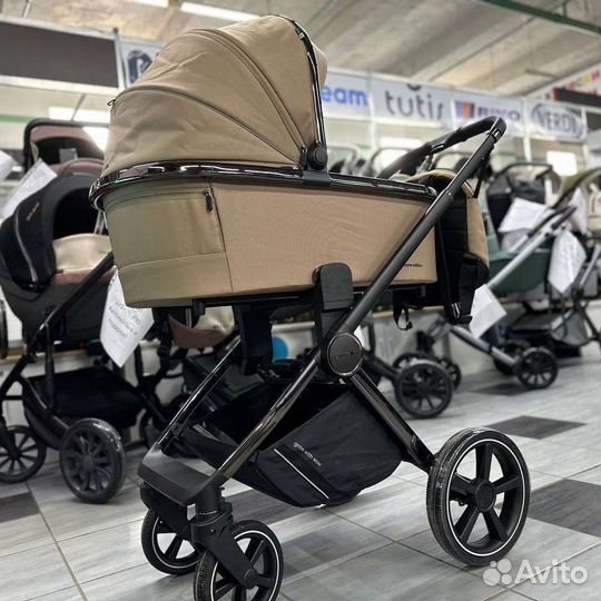 Коляска 2 в 1 Carrello Ultimo шасси Black Chrome