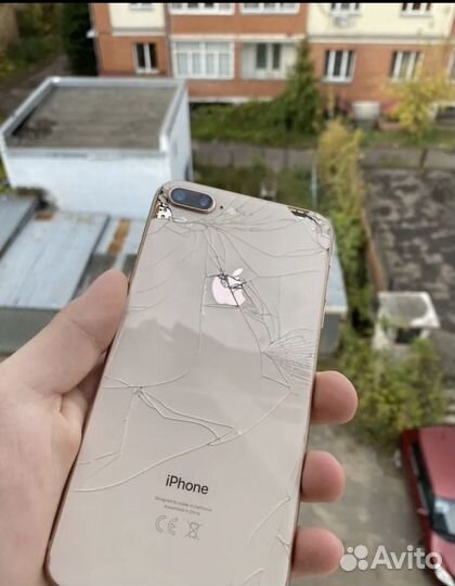 iPhone 8 Plus, 64 ГБ