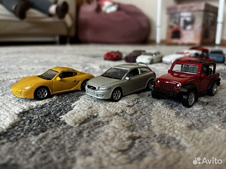 Машинки welly