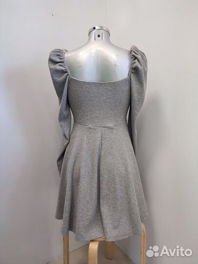 Продам платье