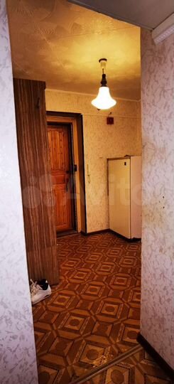 2-к. квартира, 52 м², 1/5 эт.