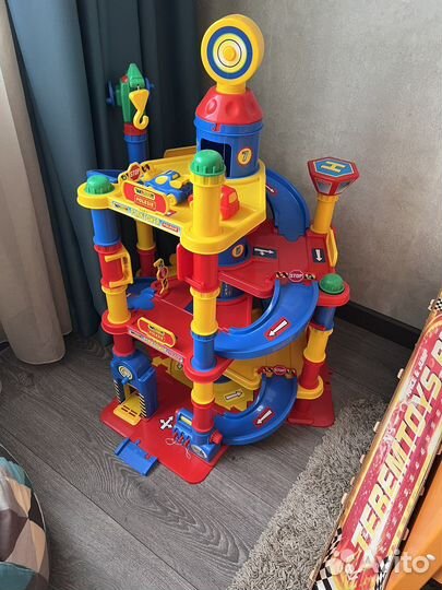 Паркинг полесье wader