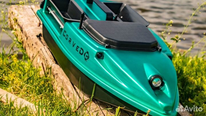 Прикормочный кораблик с глубиномером