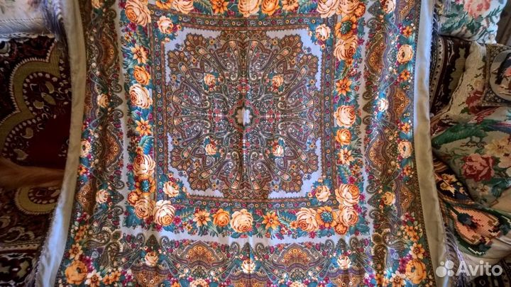 Большие шерстяные платки