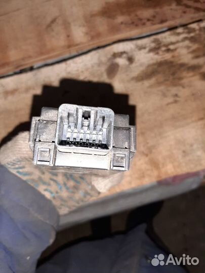Блок управления подогревом сидений Land Rover