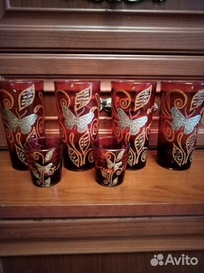 Стаканы из цветного стекла