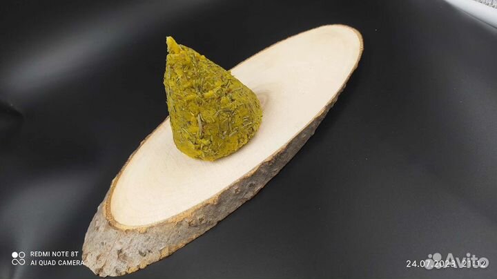 Свеча из вощины Денежная