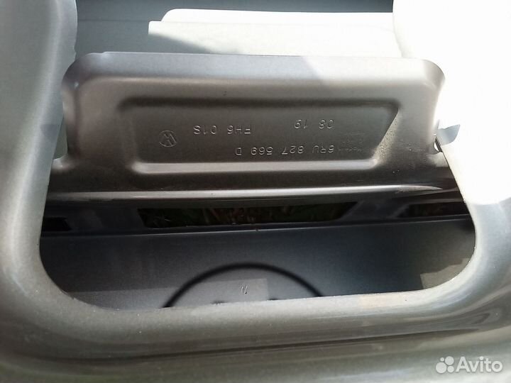 Крышка багажника volkswagen polo sedan VW polo 5