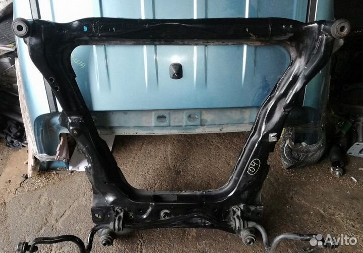 Подрамник двигателя ниссан х-трейл т 31 MR20