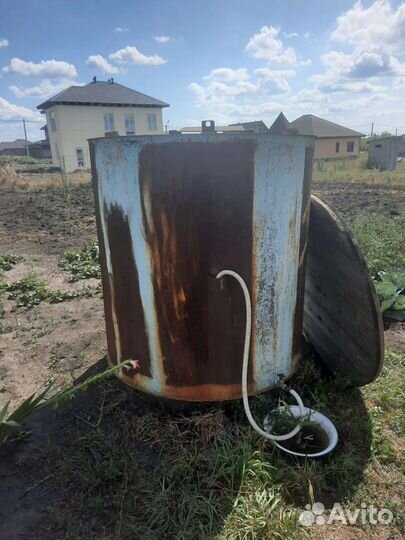 Ёмкость для воды 2 куба толщина 3мм