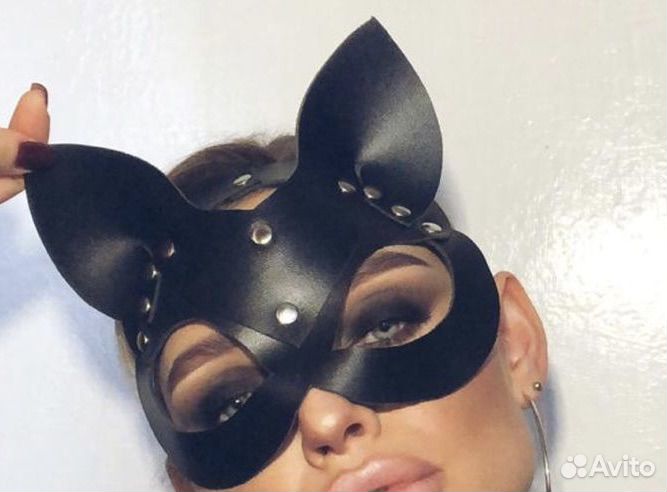 Маска кожаная