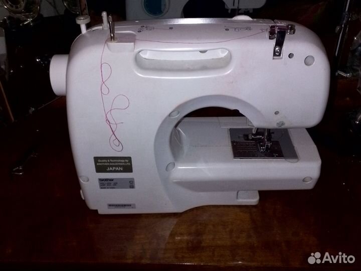 Швейная машина Brother