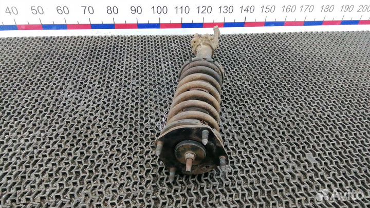 Стойка передняя Jeep Grand Cherokee WK / WH (2004