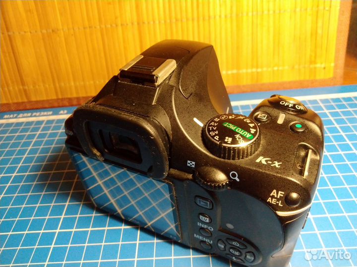 Зеркальный фотоаппарат Pentax K-x