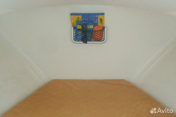 Пластиковый каютный катер Виза Легант - 515К