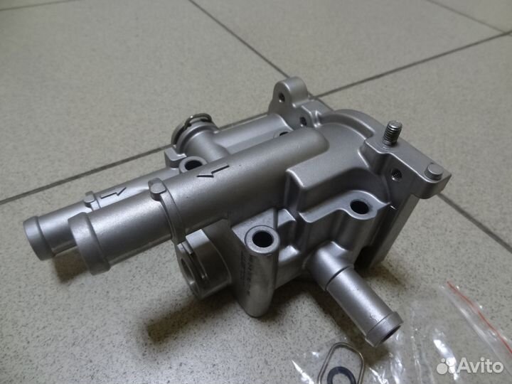 Новый корпус термостата Opel Chevrolet