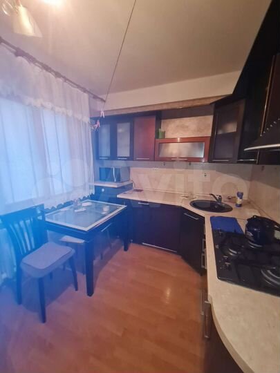 2-к. квартира, 52 м², 3/5 эт.