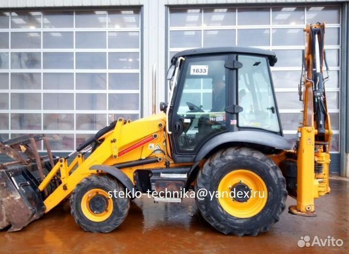 Ветровое стекло нижнее на Jcb 3CX-4CX от 2003