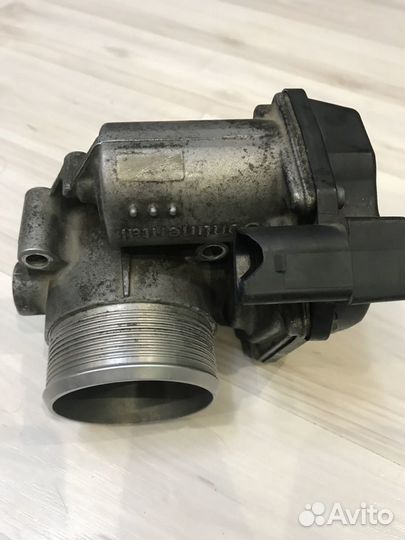Дроссельная заслонка Audi A4 A5 Q5 06F133062J