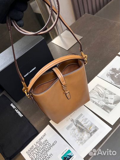 Сумка женская от Saint Laurent