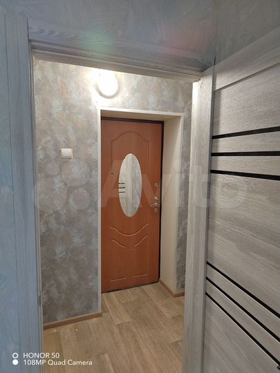 2-к. квартира, 42 м², 1/4 эт.