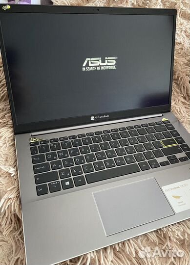 Ноутбук asus