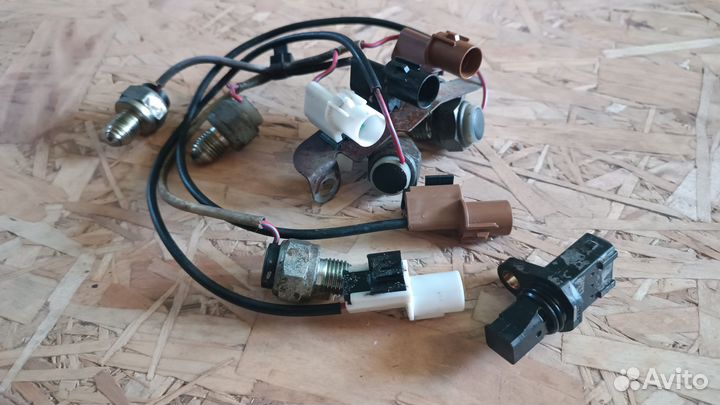 Датчики раздатки Mitsubishi Pajero IO Pinin