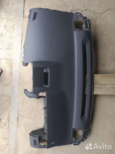 Панель приборов торпеда toyota aqua