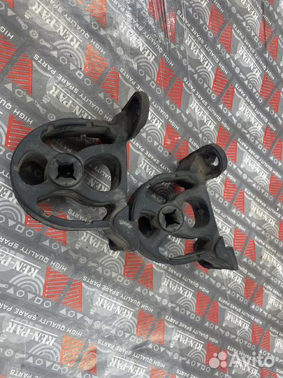 Подушка глушителя Bmw X5 E53