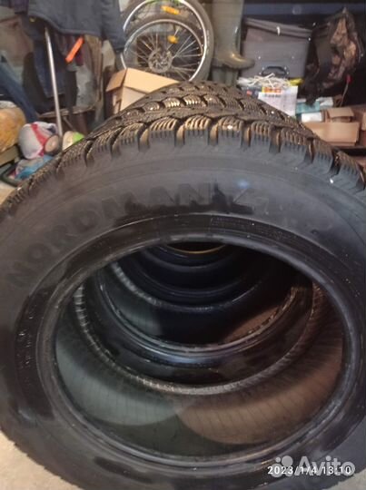 Nokian Tyres Nordman 4 215/65 R16 102T