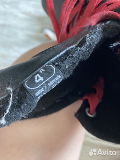 Коньки хоккейные