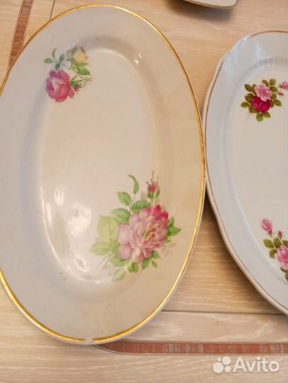 Овальные блюда и селедочницы