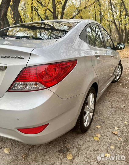 Hyundai Solaris 1.6 AT, 2013, 156 500 км