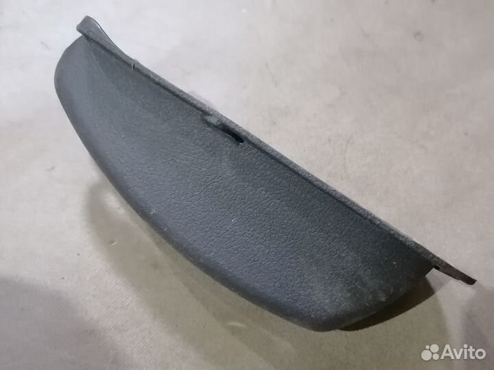 Накладка под рычаг стояночного тормоза LADA Granta